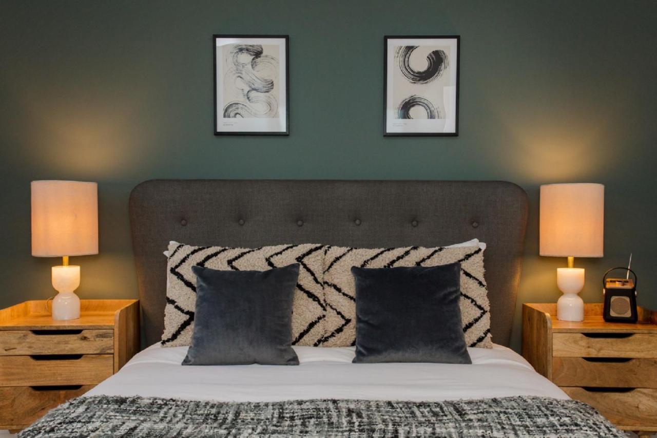 The Sparkford Gardens - Lovely 2Bdr With Balcony London Exterior photo